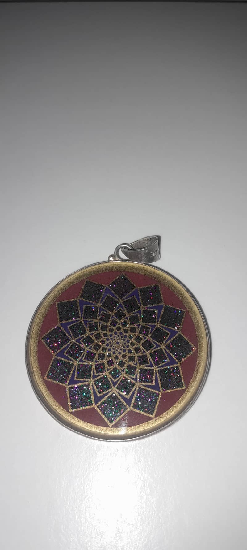 Pendant 1