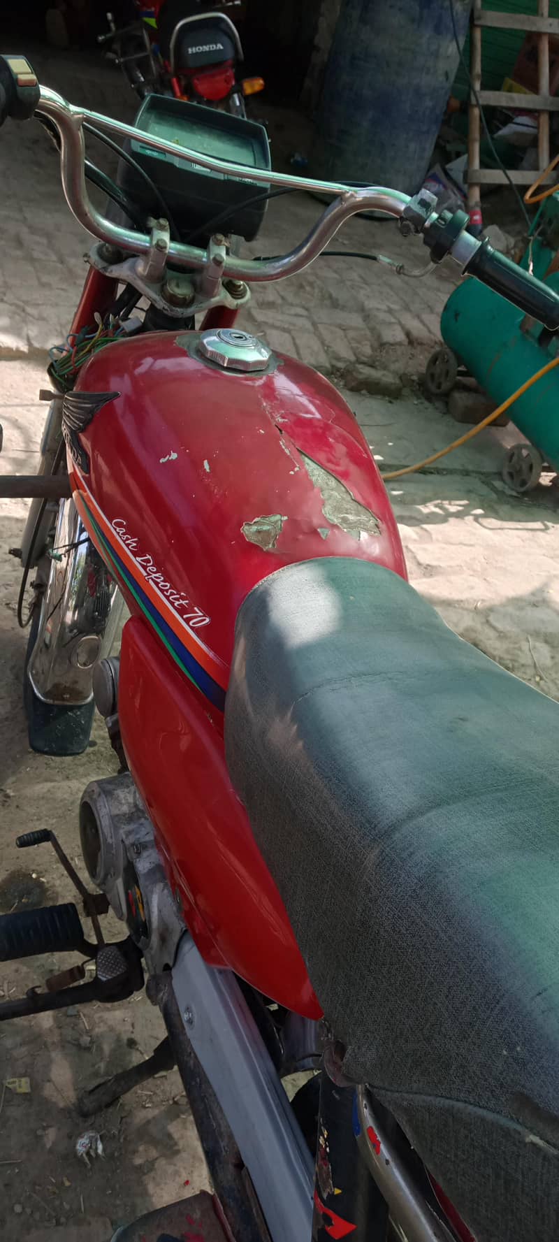 Cd 70 2011model 0