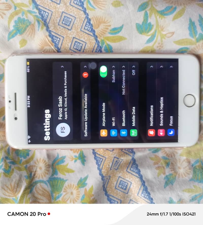 Apple iPhone 7 Plus 11