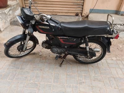 Honda Bike CD 70 1988 in Good condition