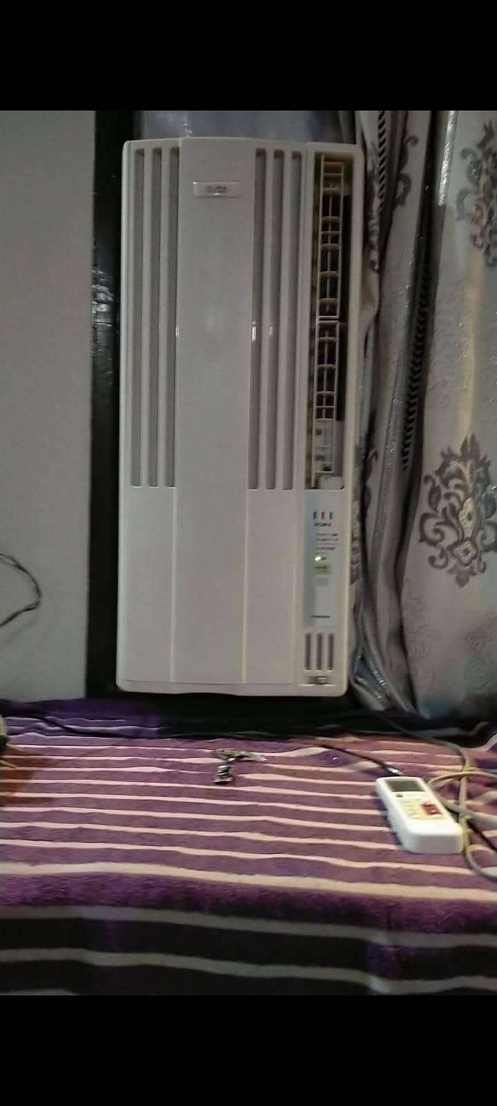 Window AC 1