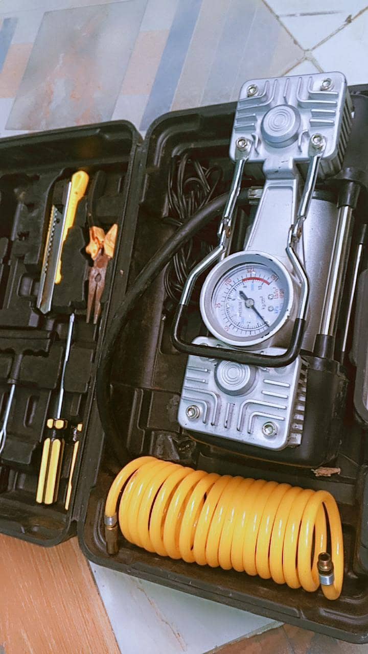 Heavy tyre pump 1