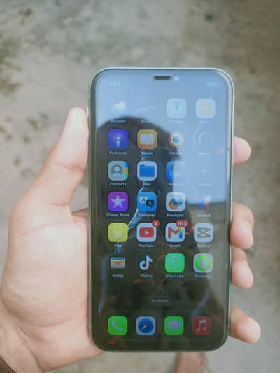 Apple iPhone 11 mdm water  pack