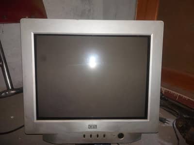 CTX 17" CRT Computer Monitor – Working Condition