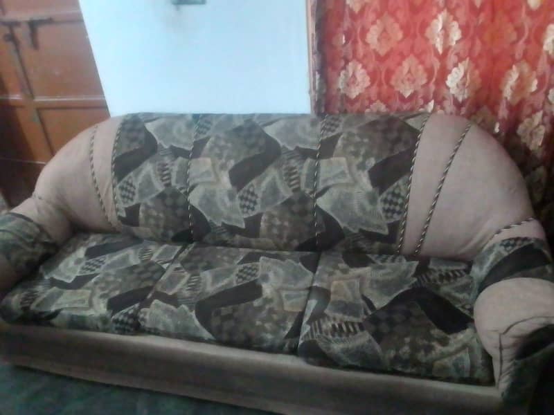 Bed, showcase, Singar Maize, Sofa Set 2