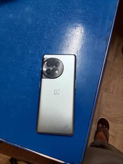 One Plus 11R