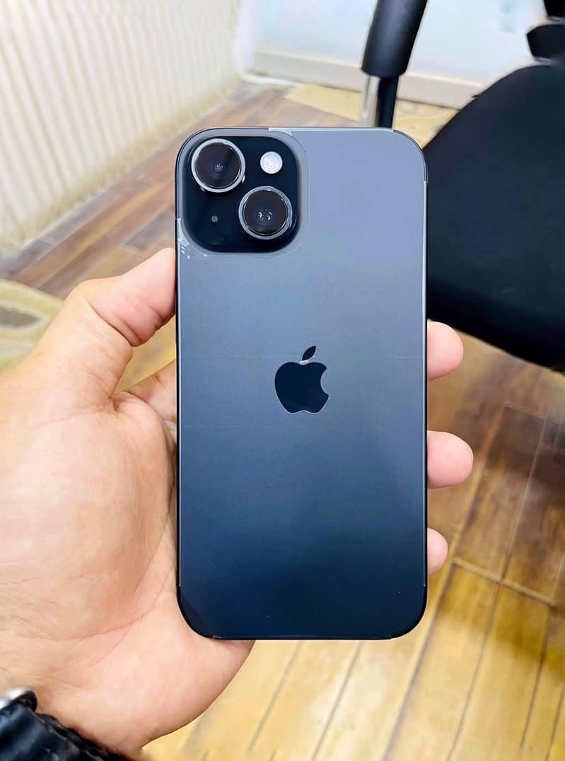 Apple iPhone 15 1