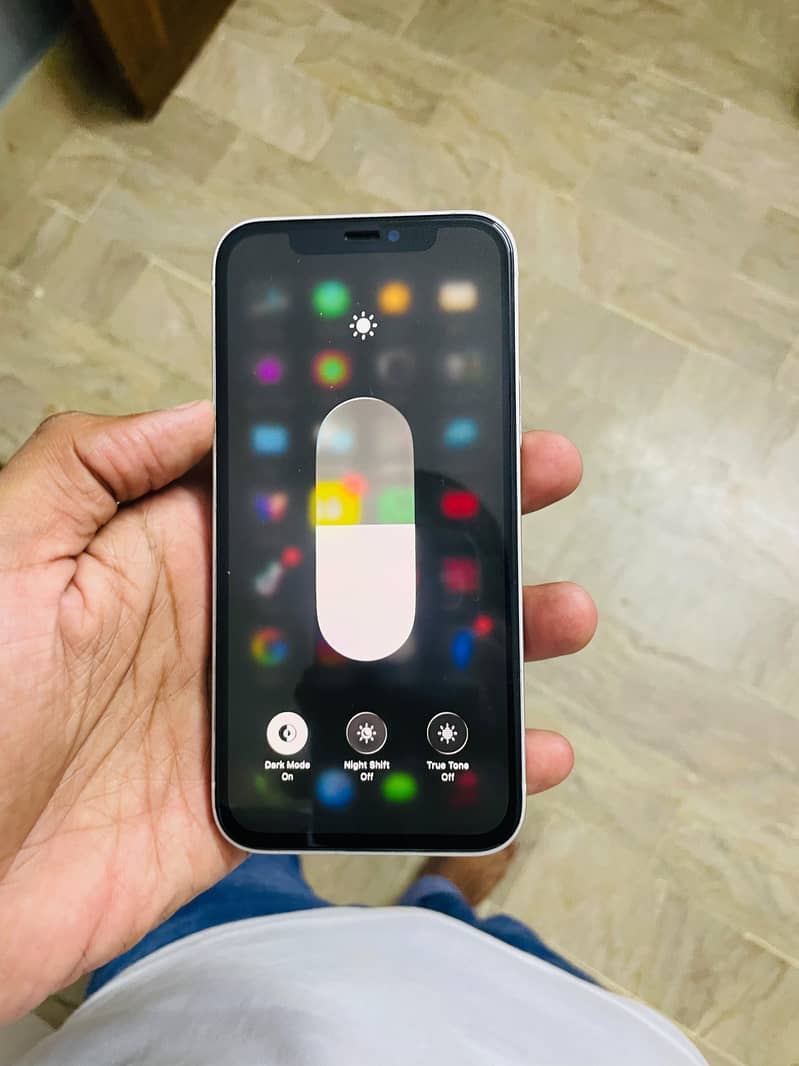 Apple iPhone 12 5