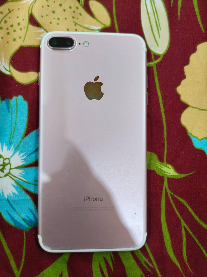 Apple iPhone 7 Plus 0