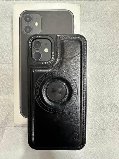 iPhone 11 128GB - Lush Condition - 82% BH - With Box