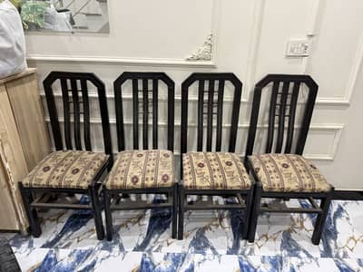 04 dining chairs