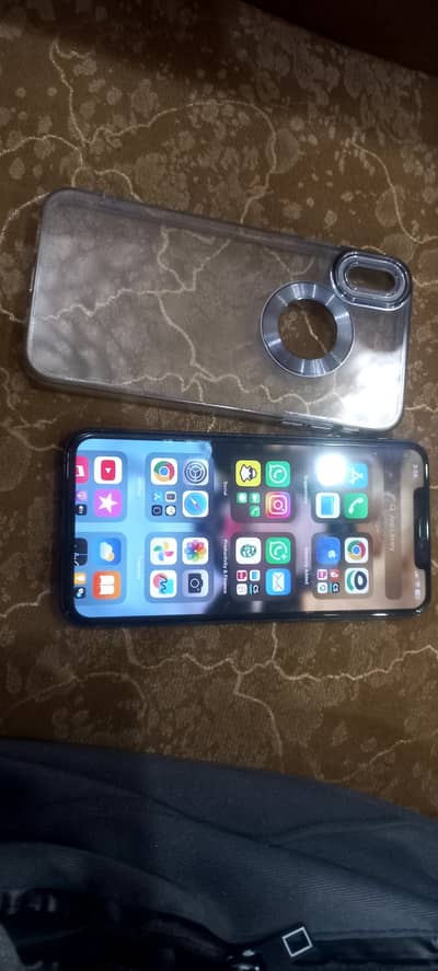 Iphone XS max 256gb Dual Pta proved EXCHANGE POSSIBLE  03016627620