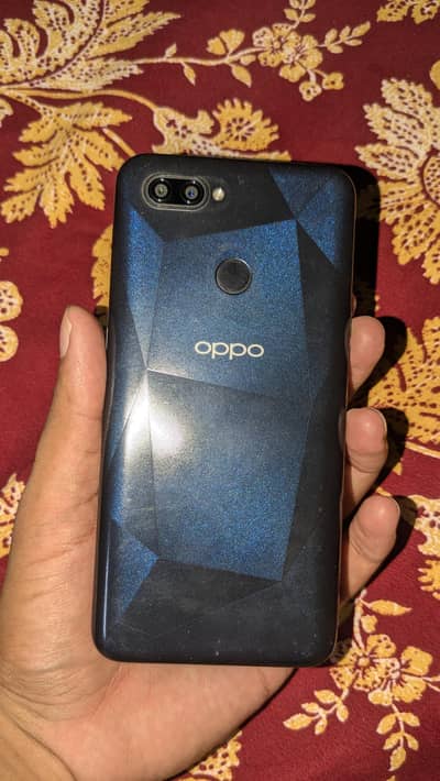 OPPO A12