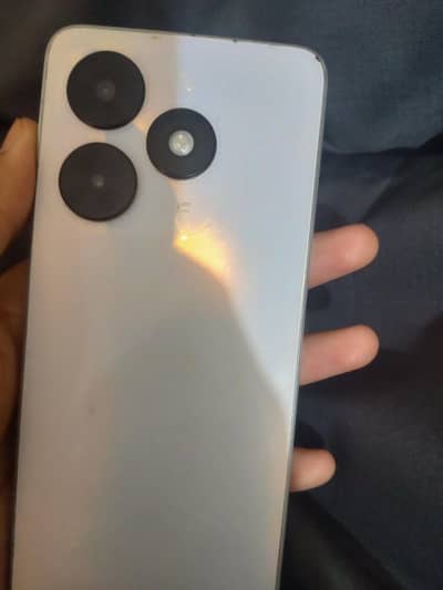 Tecno spark 20c