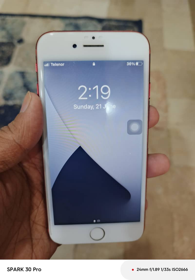 Apple iPhone 7 2