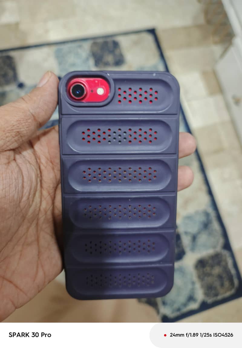 Apple iPhone 7 3