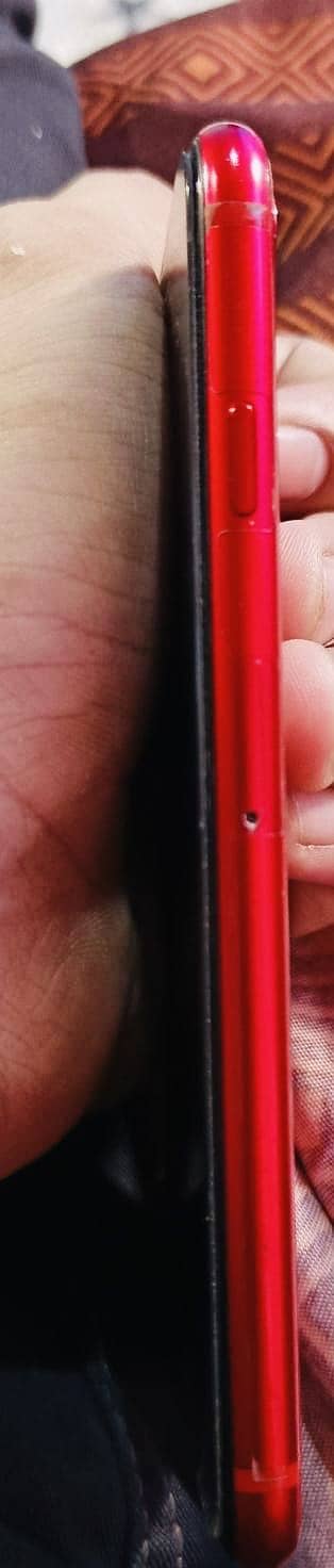 Apple iPhone 8 5