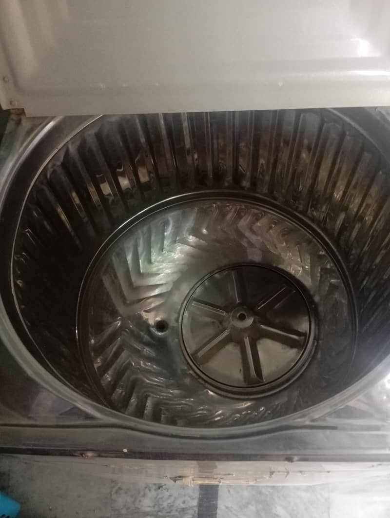 Washing machine 3
