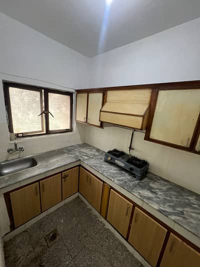 2 Bedroom Apartment Neat & Clean Environment For Rent