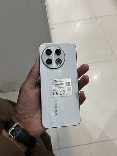 Tecno SPARK 30 Pro
