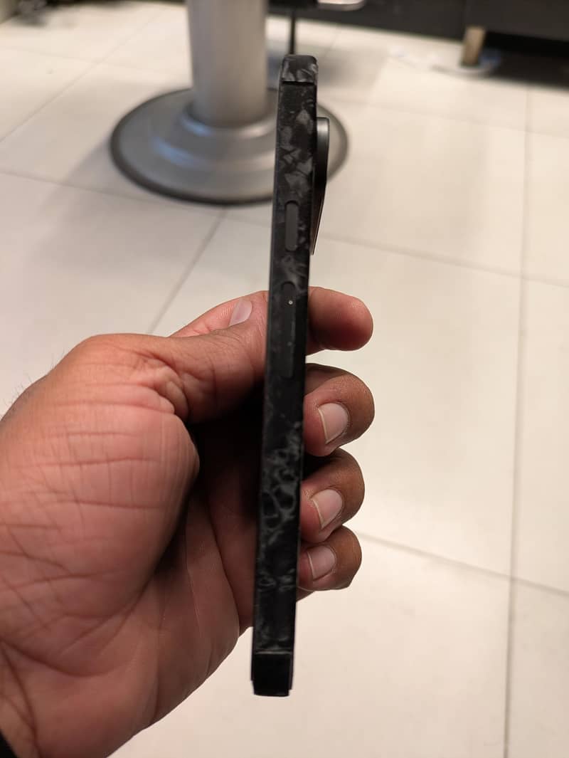 Google Pixel 9 4