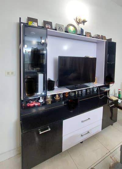 Modern Black & White TV Unit/ Media Console/ TV Cabinet with Shelves