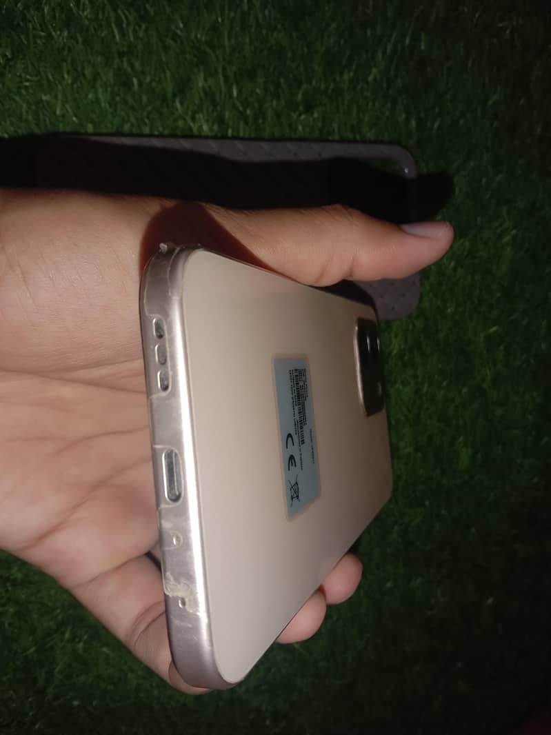 OPPO A6 1