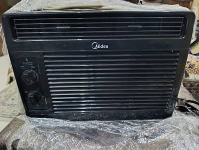 New Midea 0.75 Ton Ac with Supply