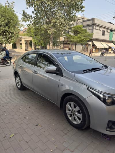 Toyota Corolla Altis 2016