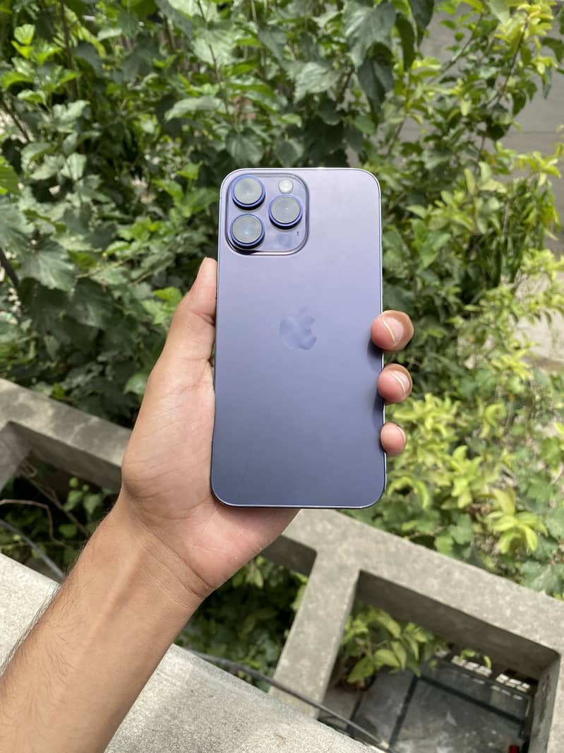 Iphone 14 pro max 0