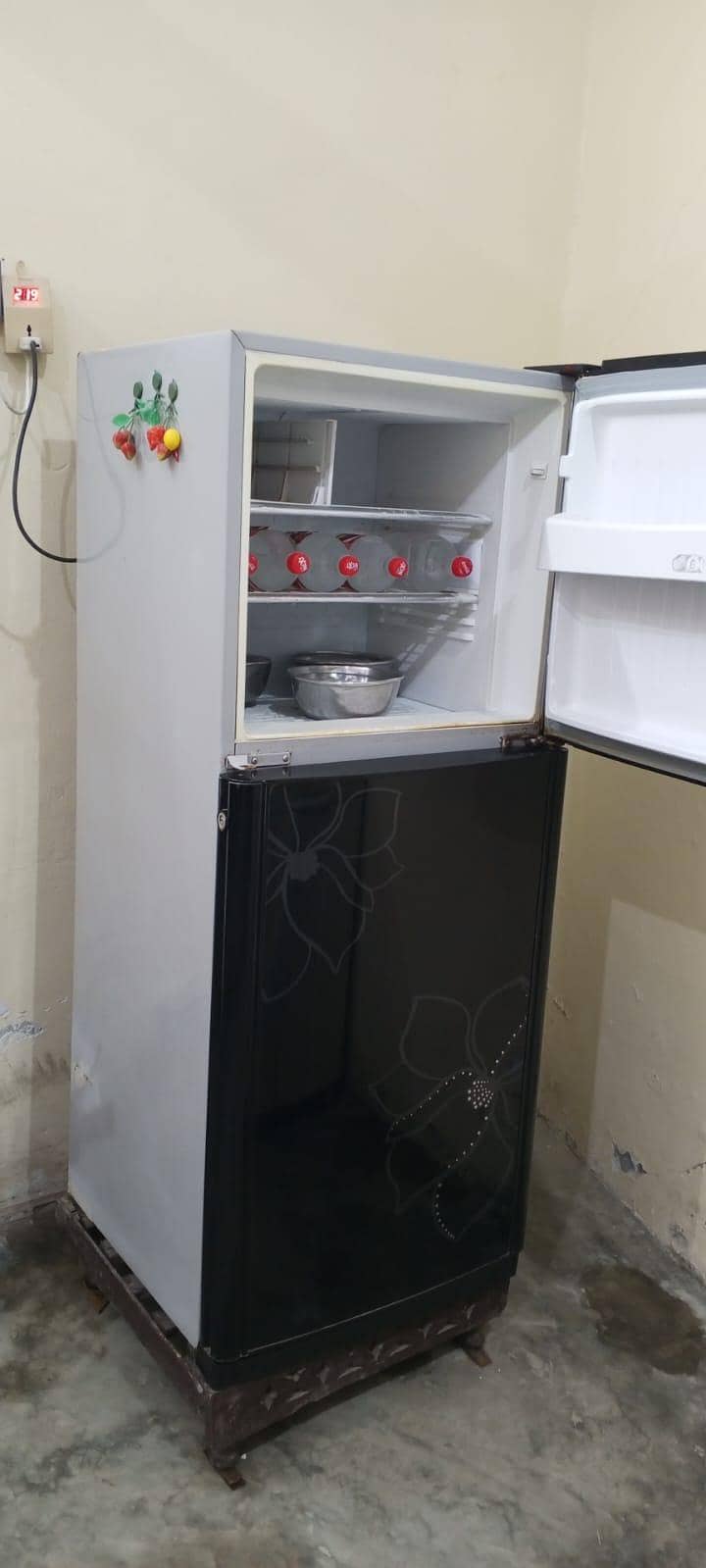 Orient Refrigerator 1
