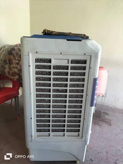 coolar sale saplai khrab ha or par new lagay gay