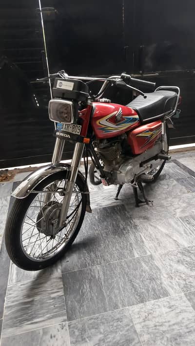 Honda CG 125 2019 Model for Sale Islamabad Number