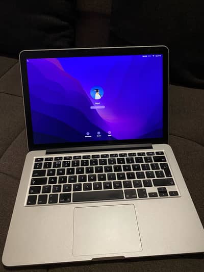 MACBOOK PRO 2013 13 inch 8gb 256gb ssd new battery