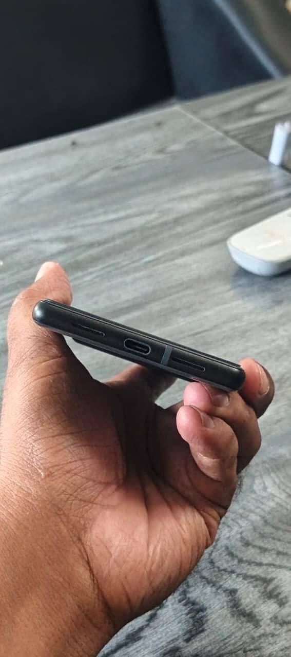 Google Pixel 6 5