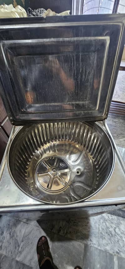 ever fine stainless steel with large tub washing machine