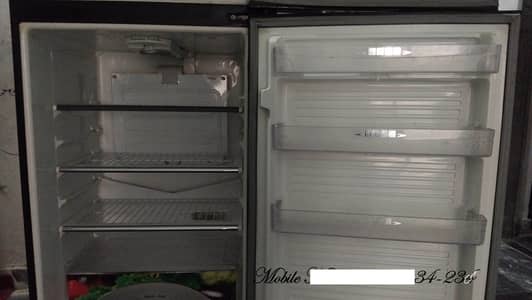 Dawlance fridge 9175 pictures and location is already uploaded