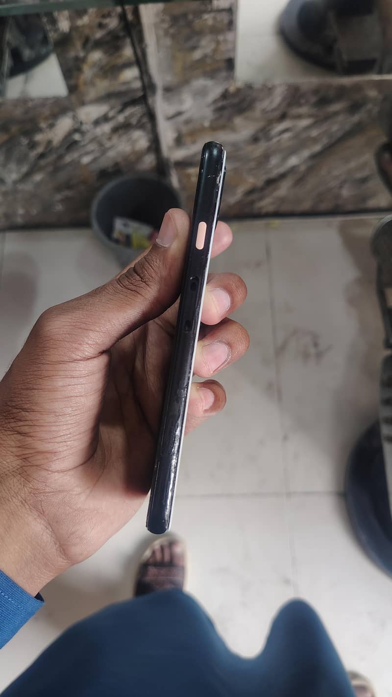 Google Pixel 4 6
