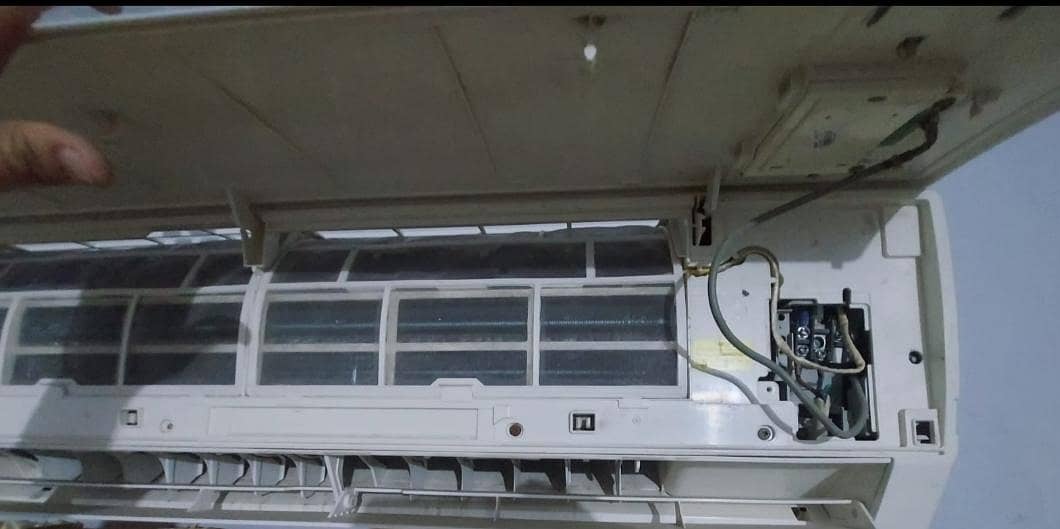 argent sell split ACs 1
