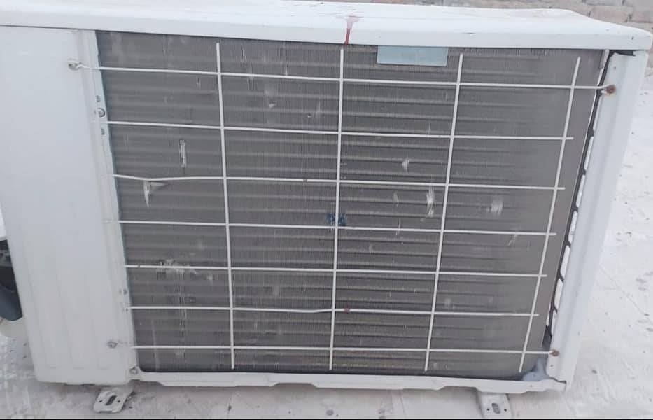 argent sell split ACs 7