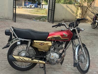 HONDA 125 S ( Gold Edition )