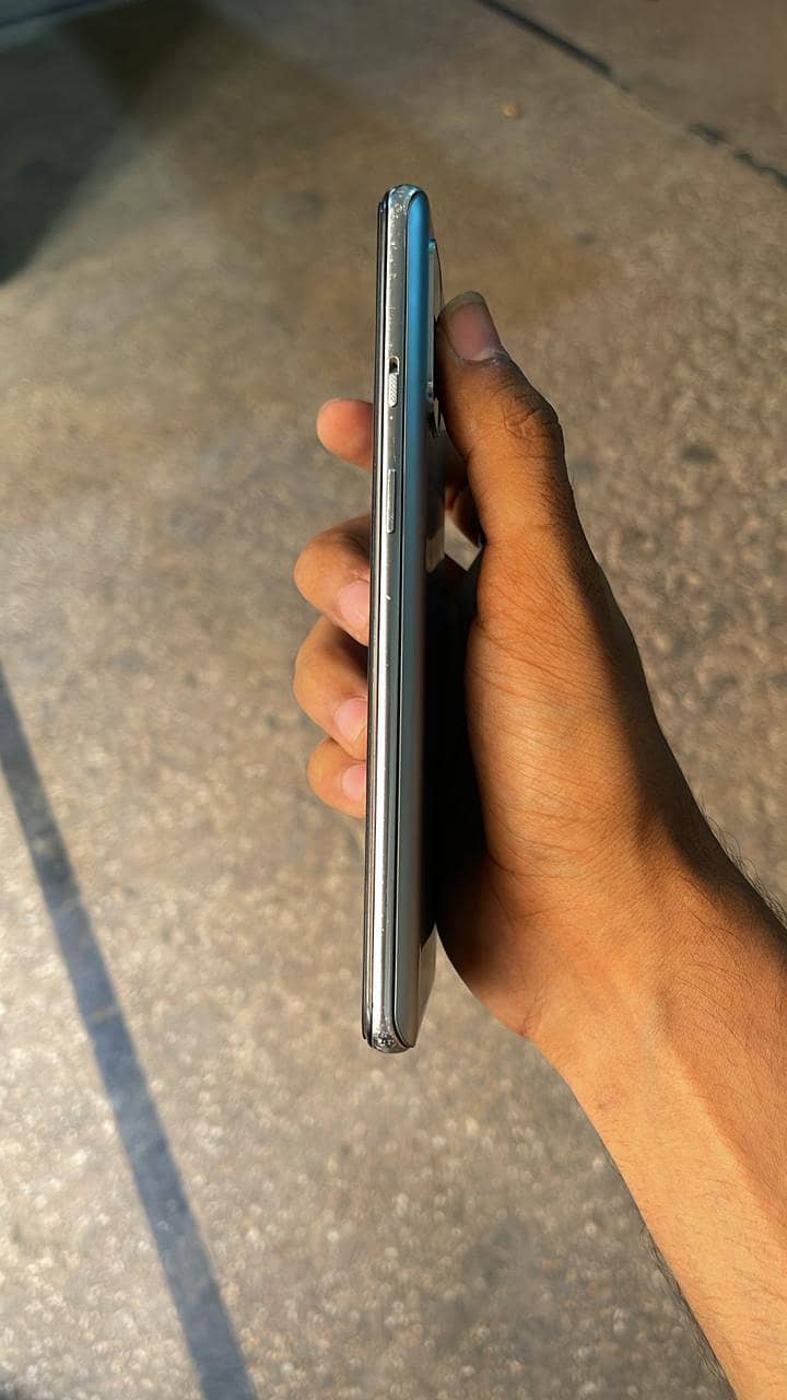 One Plus 8T 4