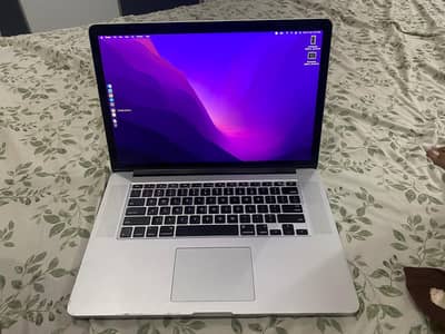 macbook pro i7 2015 16ram 512ssd