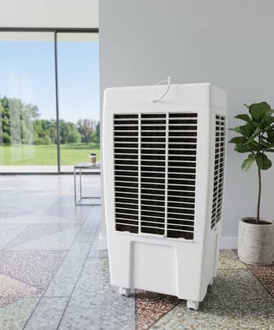 Boss cooler in good condition 6500 model inverter cooler