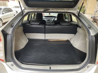Toyota Prius 2012