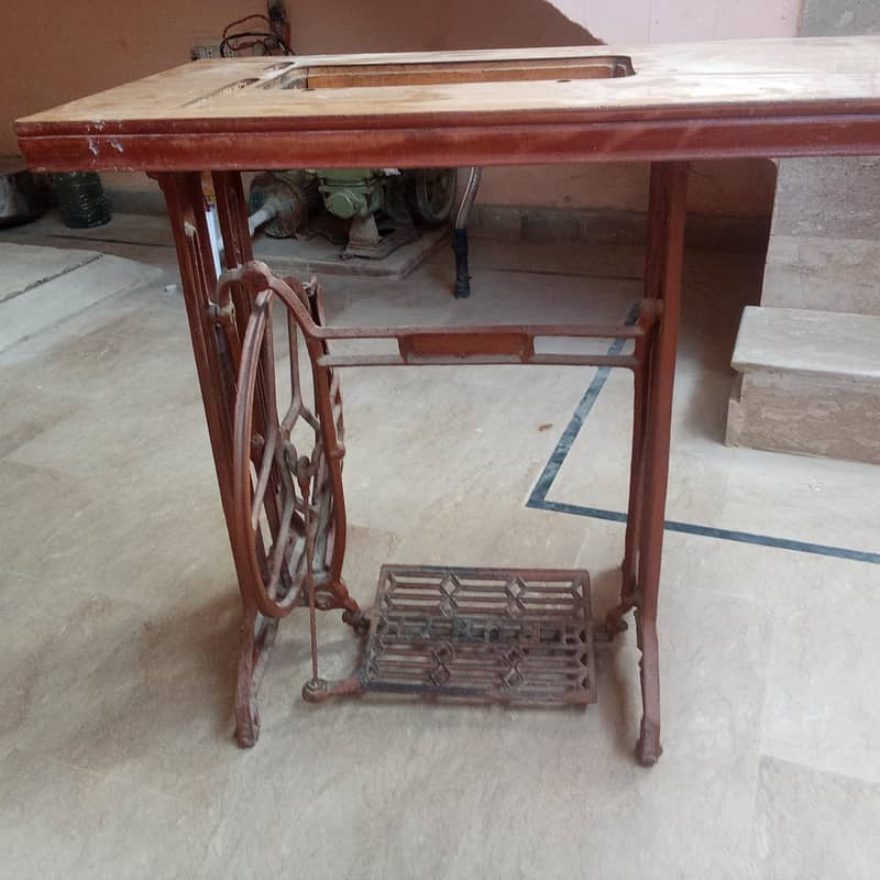 sewing machine peddle 2