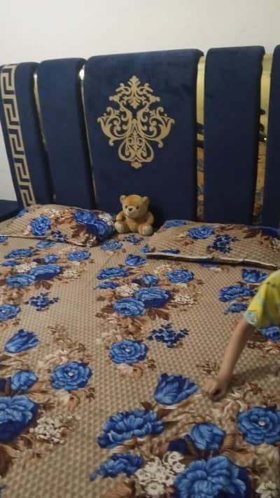 bed set with matress