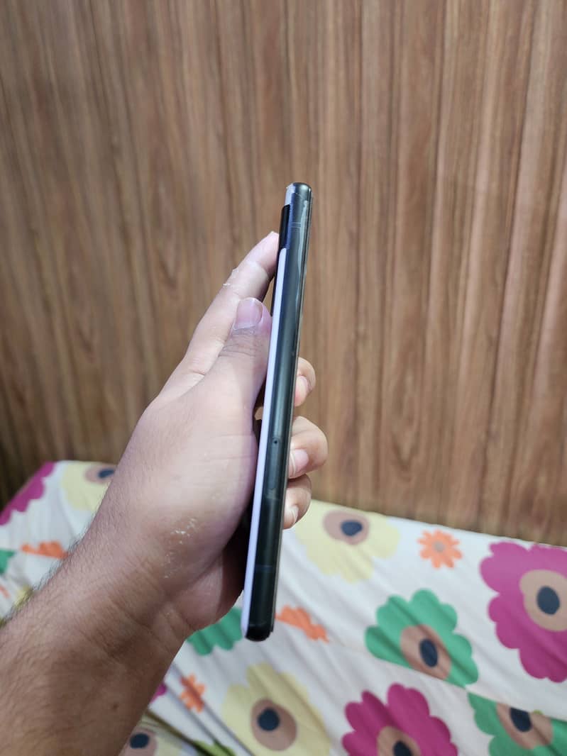 Google Pixel 6a 3