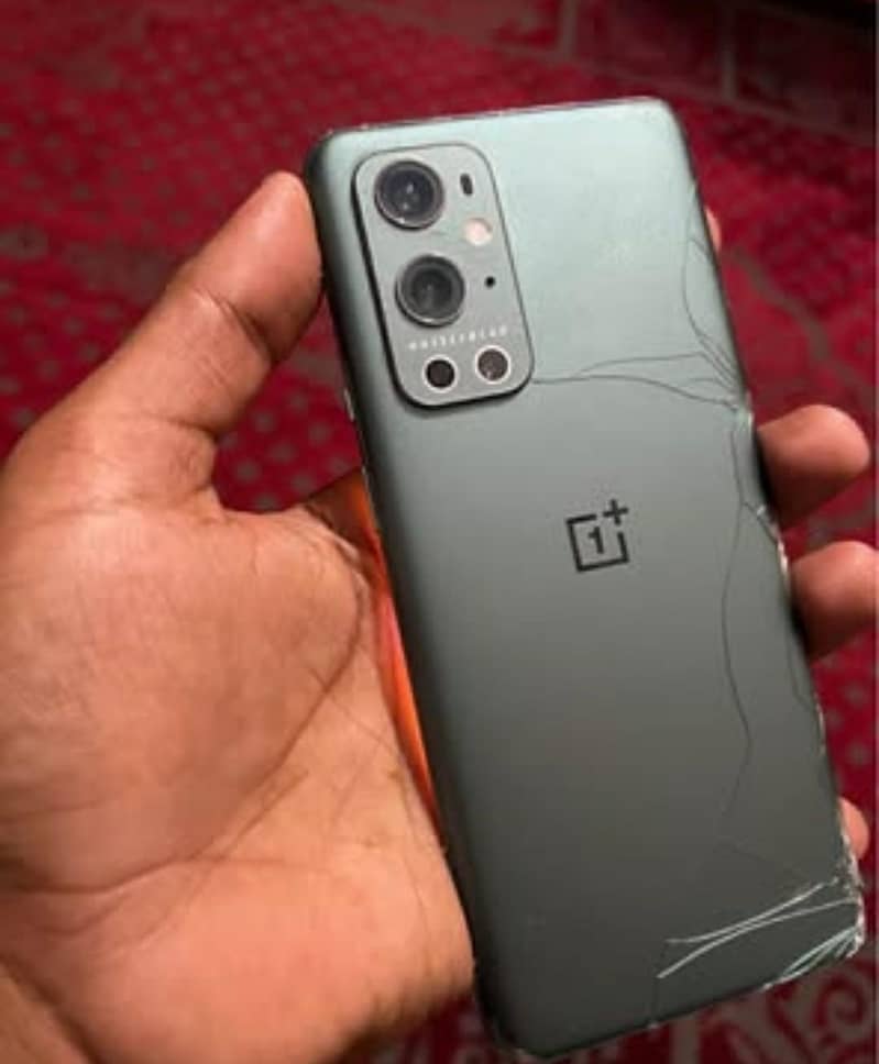One Plus 9 Pro 0