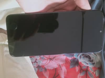 Hot 11 play  All okay ha 6000mAh Battery